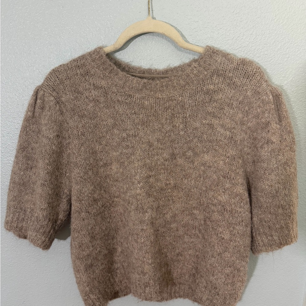 Vero Moda Fuzzy Scoop Neck Short Sleeve Sweater - Taupe